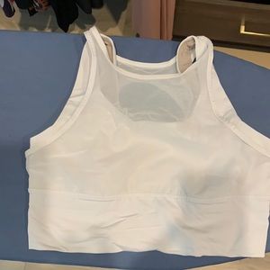 Lululemon sports bra / crop top